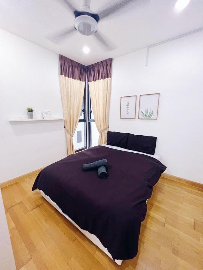 Connected Train 3 Bedrooms - Above Klgateway Mall 14 Kuala Lumpur Exterior foto