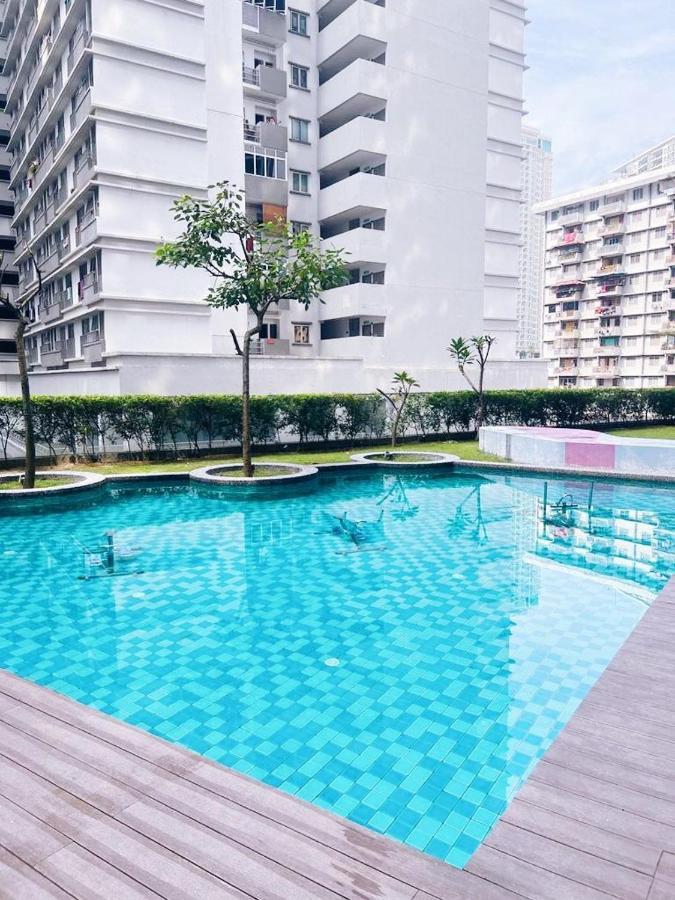Connected Train 3 Bedrooms - Above Klgateway Mall 14 Kuala Lumpur Exterior foto